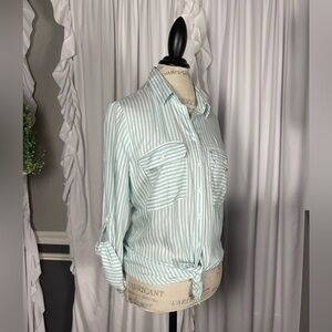 Long Sleeve Button Down Shirt Size Large.